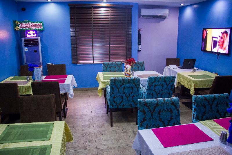 Downtown Royal Hotel Ikeja Exterior foto